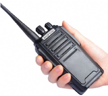 Baofeng UV-6 Dual-band handheld transceiver